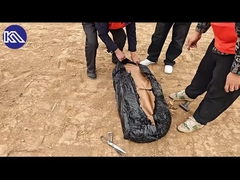 Proses pemasangan jaring penghalang tangki