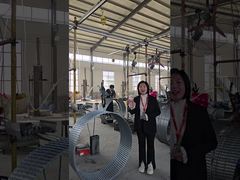 Pagar Kawat Silet Silang Baja Tahan Karat BTO-16 BTO-22 Pagar Kawat Berduri Pisau Cukur