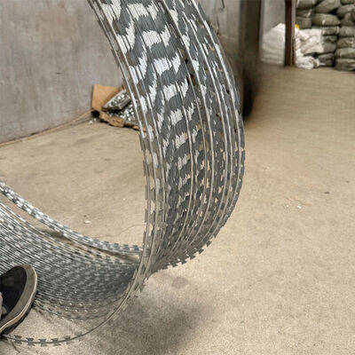 Galvanized Steel Bto-22 Razor Barbed Wire for Protecting Mesh Concertina Razor Wire Coils