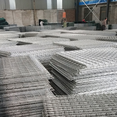 Galvanized Welding Anti-korosi HESCO Perbatasan Pertahanan Militer Tembok Dengan Hijau Gelap Di Kanada