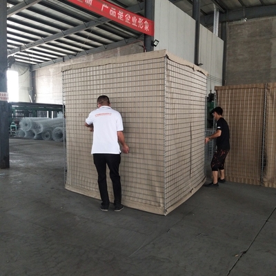 Kain Geotekstil yang dapat ditumpuk dilapisi hijau zaitun atau warna pasir Galvanis Gabion Wire Mesh Basket Penghalang Militer pertahanan