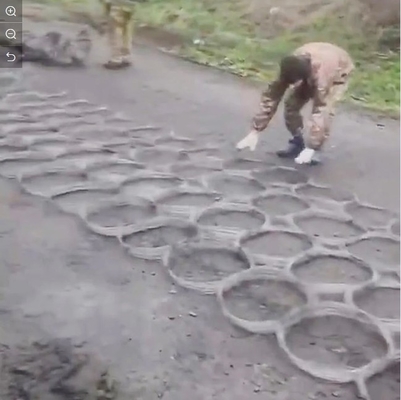 KN Produsen Tangki Penghalang Wire Mesh Tank Track Wrapping Battlefield Defense Works Wire Winding Net