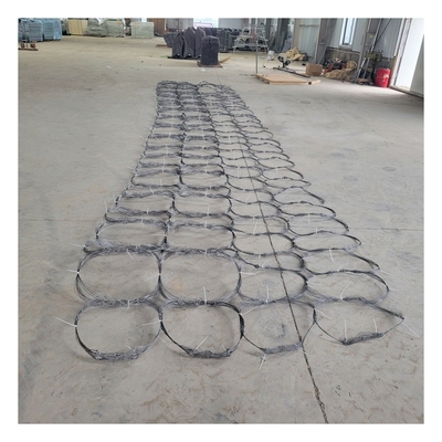 High-tech 10 X 10 X 1.4 Low-visibility Anti Tank Barrier Metal Mesh Digunakan Untuk Perang Ukraina
