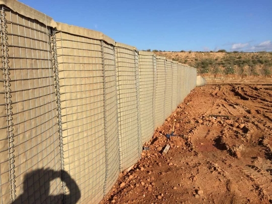 5mm Wire Defensive Barrier 20 Cell 1*1*1M 1*1*5M Fleksibilitas Hitam Las Mesh Shield Guardian