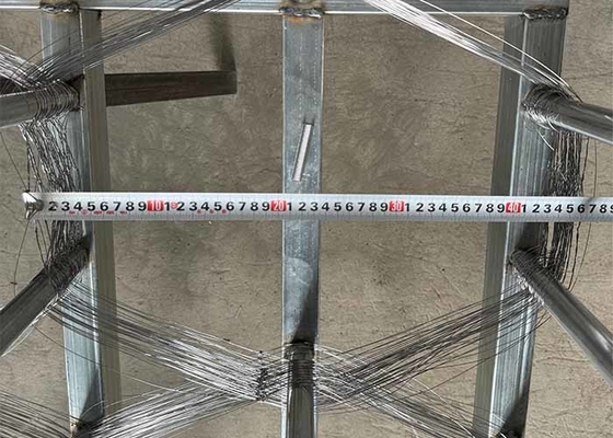 Tangki Mengurangi Mobilitas Galvanized Wound Twine Hinder Mesh