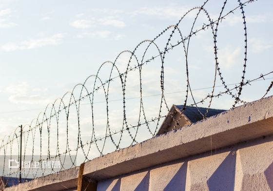 Hot Dip Bto-22 Galvanized Concertina Razor Wire Fencing Bto30