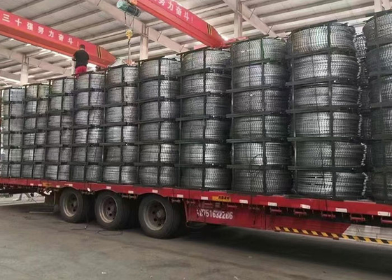 Plastik dilapisi pisau pisau kawat berduri Flat Wrap Wire Untuk pagar keamanan