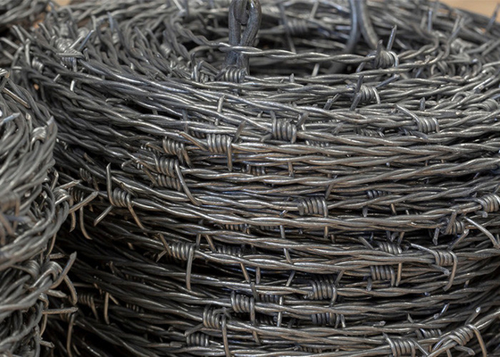 Perlindungan Pembangunan Pagar 500 Meter Single Strand Galvanized Barbed Wire