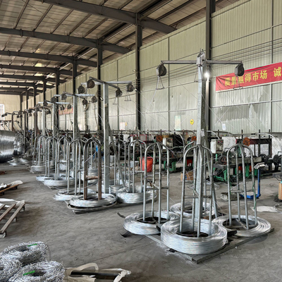 Galvanis kawat berduri Baja kawat berduri Bto-22 kawat pagar Harga