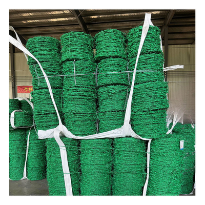Perlindungan Keamanan Galvanis Tali Spike PVC Lapisan Barbed Wire Mesh Pagar Stok Pengiriman cepat