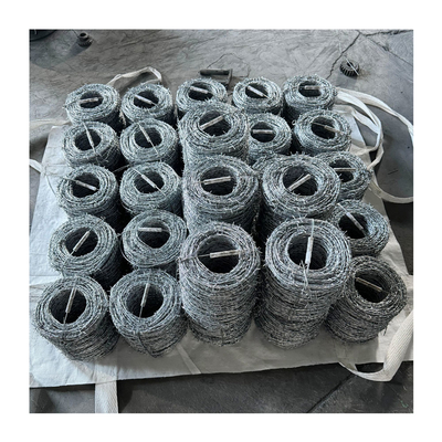 500 meter kawat berduri 12,5 gauge Galvanized kawat berduri dengan 14 gauge 4 titik barbs