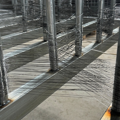 Tinggi Seng Galvanized Tank Track Wrapping Net Putanka Perbatasan Pertahanan Tank Hambatan Jaringan Anti Tank Barrier Wire Mesh