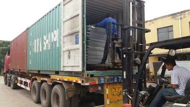 Penggunaan Tembok Penjara Panjang 200m Single Strand Hot Dip Galvanized Barbed Wire