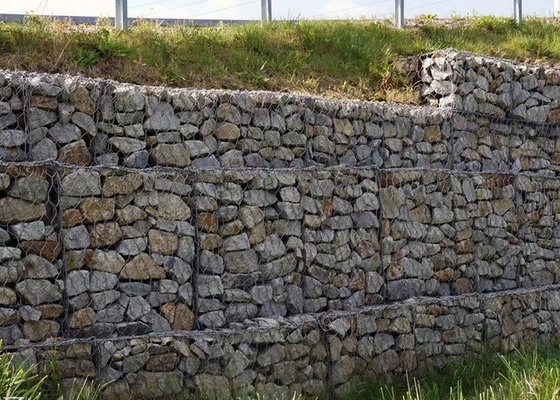 Galfan dilapisi diperkuat Gabion Mesh untuk support lereng dan fondasi pit support