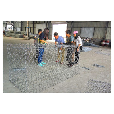 Produsen Keranjang Gabion Langsung Pabrik Keranjang Batu Anyaman Heksagonal Galvanis Celup Panas 2x1x1m untuk Perlindungan Tepi Sungai