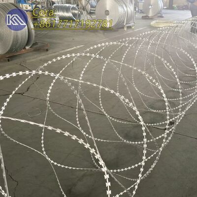 Pagar Perlindungan Perbatasan Negara Galvanized BTO 22 Razor Barbed Wire