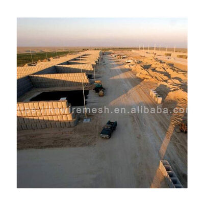 Customized 0.61x0.61x1.22m Deep Welding Sand Diisi Penghalang Untuk Perlindungan Sungai / Militer Pertahanan di Ghana