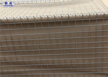 HDP Galvanized HESCO Barrier dengan warna Militer Grenn digunakan untuk Flood retaining Wall