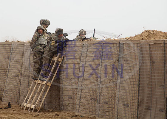 Penghalang Militer Anti Karat Wire Mesh Galvanis Dengan Pasir / Geotekstil Hijau